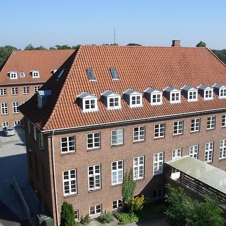Emmaus Hostel Haslev Экстерьер фото