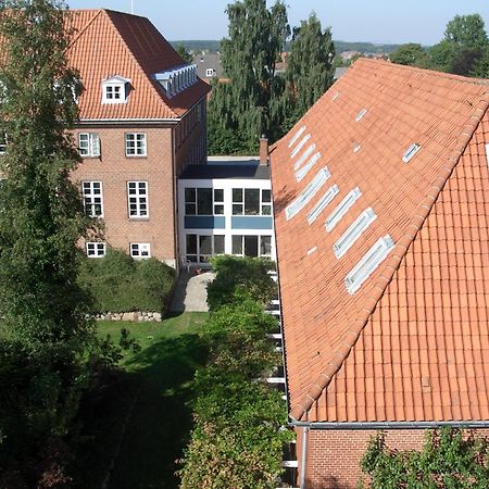 Emmaus Hostel Haslev Экстерьер фото