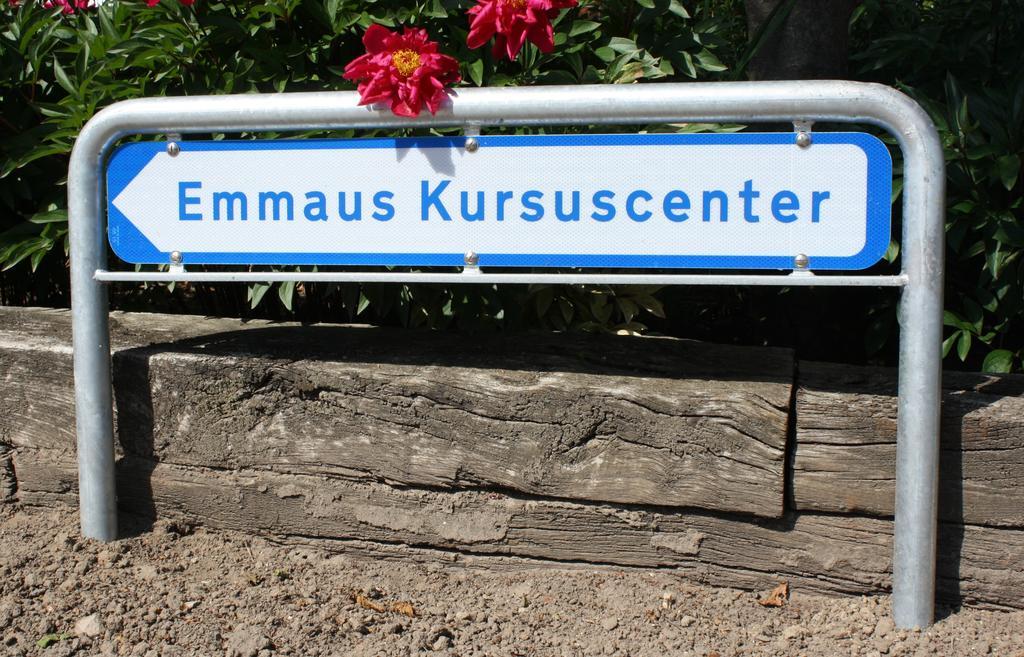 Emmaus Hostel Haslev Экстерьер фото