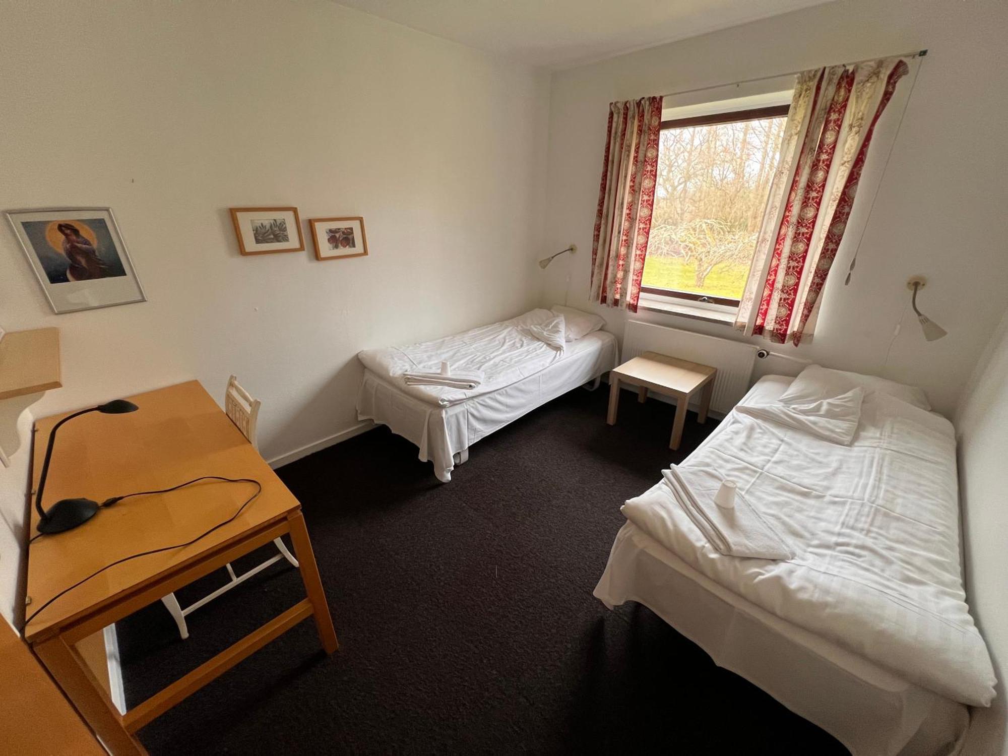 Emmaus Hostel Haslev Экстерьер фото