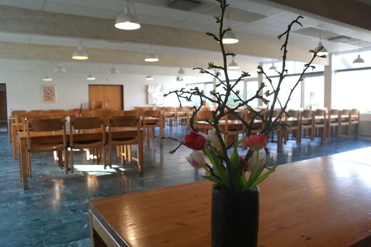 Emmaus Hostel Haslev Экстерьер фото
